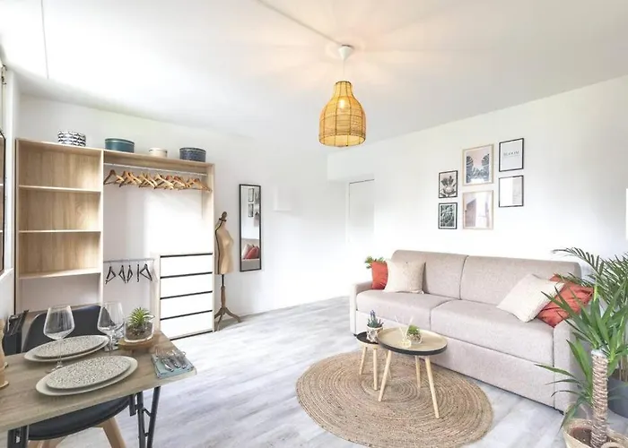 Apartament L'authentique *studio *parking Prive* *wifi*calme *